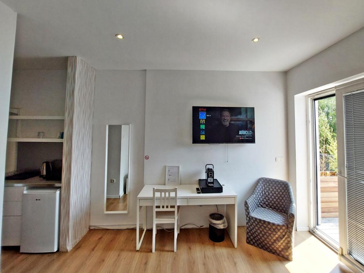 Rose Valley, Modern Studios & Apartments Ljubljana Extérieur photo